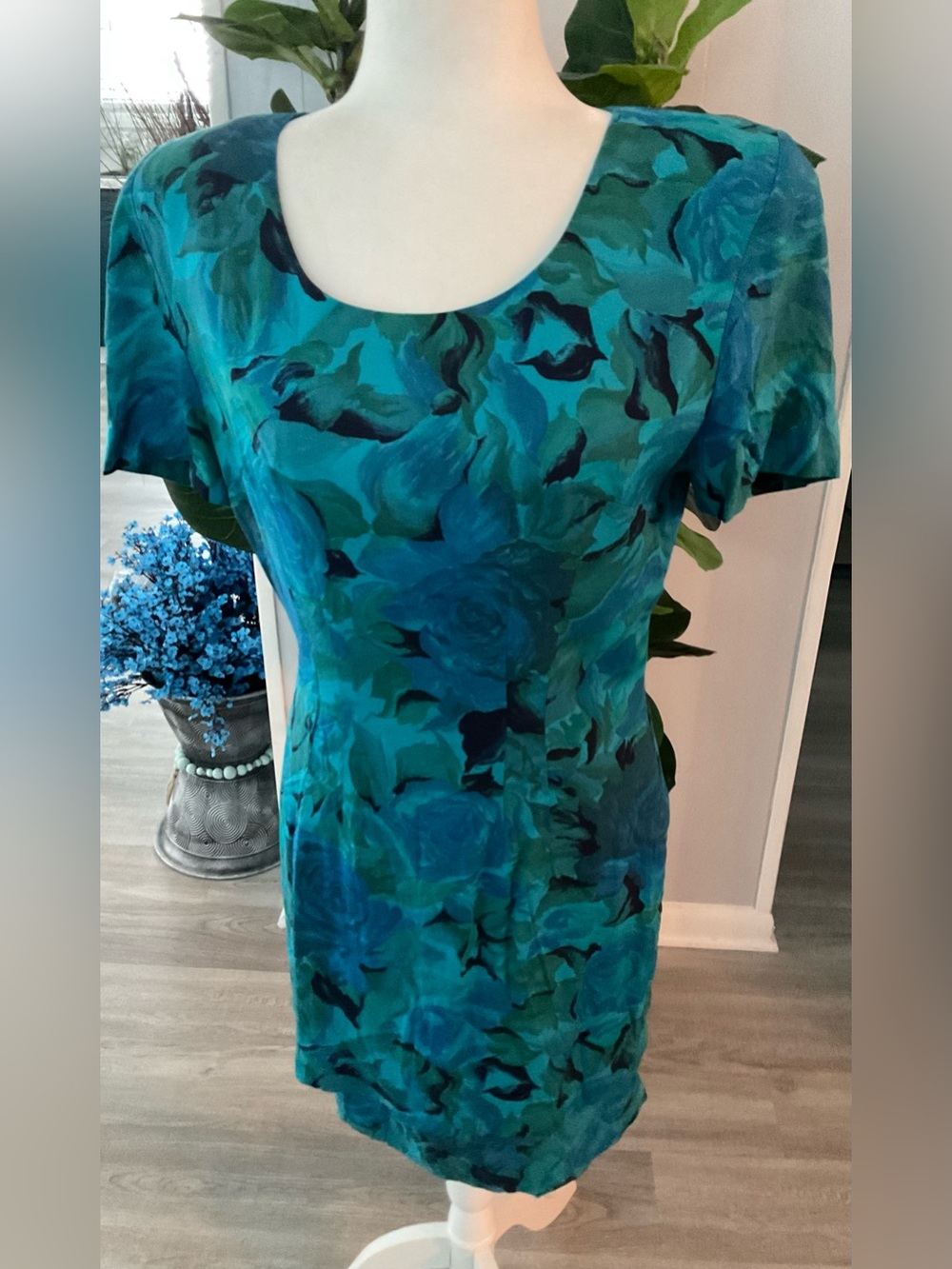 Casual Corner Teal & Navy Floral Scoop Neck Tunic